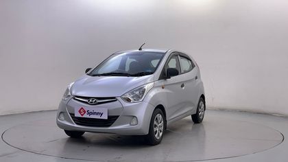 2013 हुंडई इयॉन Magna