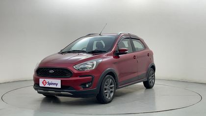 2018 Ford Freestyle Titanium डीजल