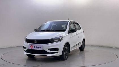 2025 Tata Tiago Creative AMT
