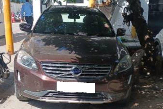 Second-hand 2014 Volvo XC60 D4 KINETIC for sale in Noida