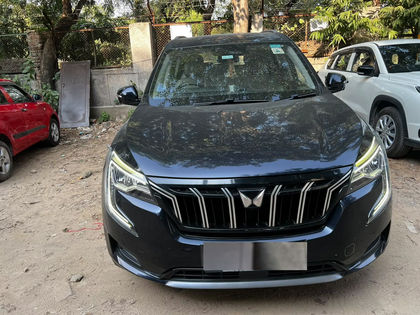 2023 Mahindra XUV700 AX7 7Str AT