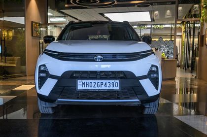 2025 Tata Nexon क्रिएटिव प्लस पीएस ड्यूल टोन