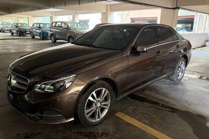 2013 Mercedes-Benz E-Class E200 CGI नीला Efficiency