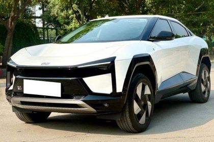 2026 Mahindra BE 6 SPORTEQ पैक टू