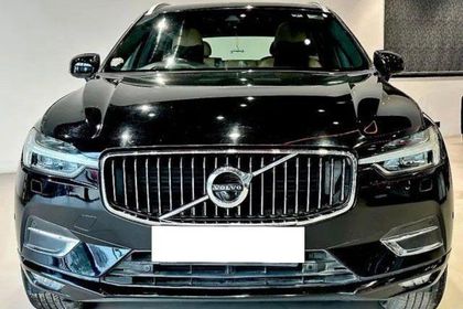 2019 Volvo XC60 Inscription D5 बीएस4