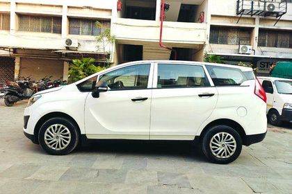 2019 Mahindra Marazzo M2 बीएस4