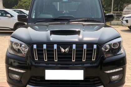2025 Mahindra Scorpio S 11