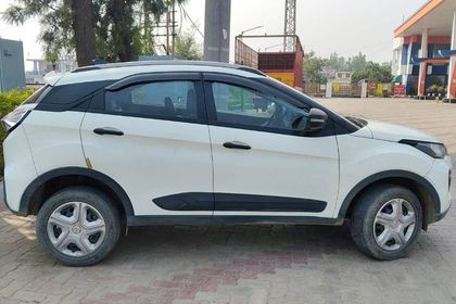 2022 Tata Nexon XM Plus S BSVI