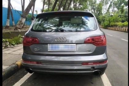 2010 Audi Q7 3.0 TDI क्वाट्रो