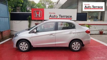 2016 होंडा अमेज E Petrol