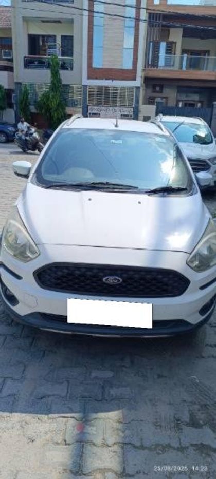 2019 Ford Freestyle Titanium Petrol BSIV