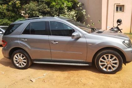 2011 Mercedes-Benz M-Class ML 350 CDI Corporate