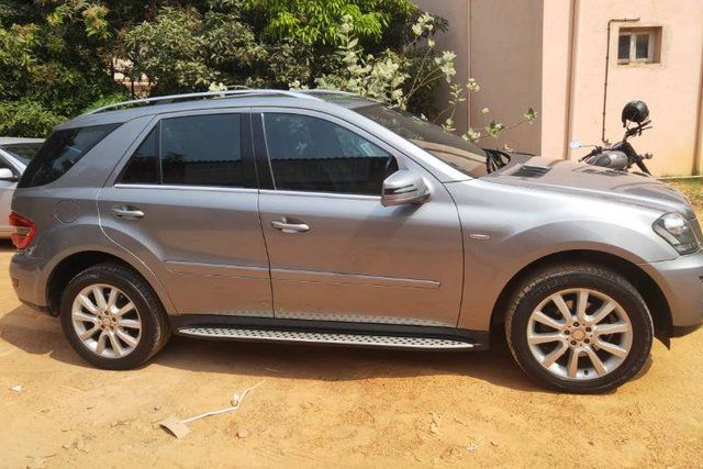 Second-hand 2011 Mercedes-Benz M-Class ML 350 CDI कॉर्पोरेट for sale in Bangalore