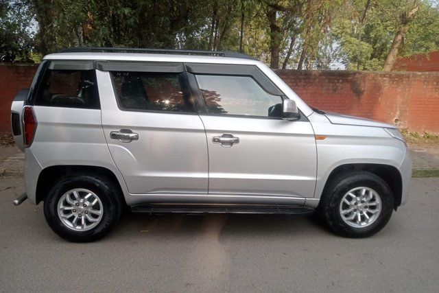 Second-hand 2017 Mahindra TUV 300 T8 for sale in Chandigarh