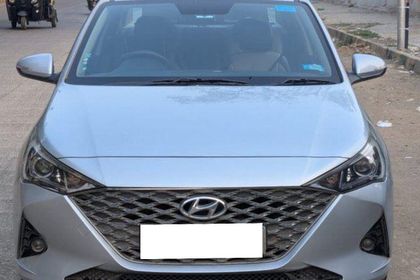 2020 हुंडई वरना SX