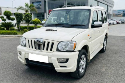 2011 Mahindra Scorpio VLS AT 2.2 mHAWK