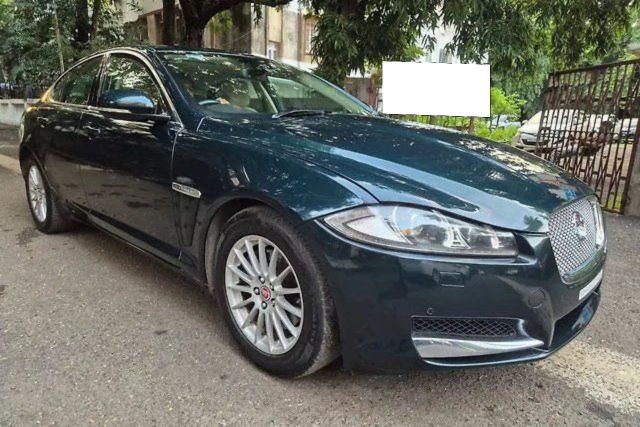 Jaguar XF 2.0 Litre पेट्रोल Second-hand 2016 Jaguar XF 2.0 Litre पेट्रोल for sale in Mumbai