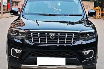 2024 Mahindra Scorpio N Z8L 6 Str AT 2023-2025