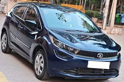 2023 Tata Altroz XM Plus S CNG