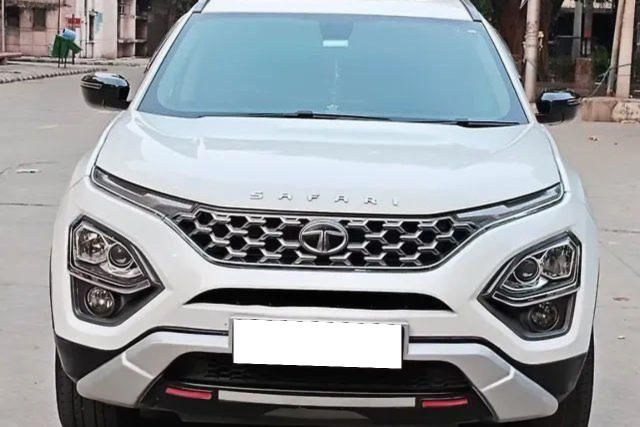 Second-hand 2022 Tata Safari XT Plus BSVI for sale in New Delhi