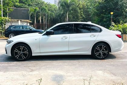 2022 BMW 3 Series Long Wheelbase 330Li M Sport First Edition