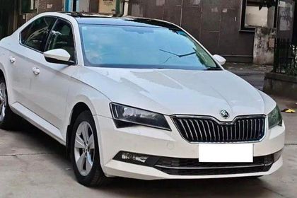 2018 Skoda Superb Style 1.8 TSI AT