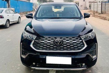 2023 Toyota Innova Hycross जेडएक्स हाइब्रिड