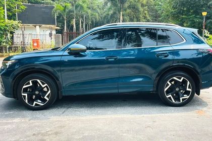 2026 Volkswagen Tiguan R Line 2.0L TSI