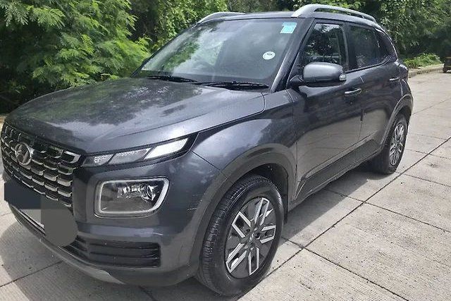 Hyundai Venue एस रेनफोर्स्ड Opt टर्बो DCT Second-hand 2024 Hyundai Venue एस रेनफोर्स्ड Opt टर्बो DCT for sale in Mumbai