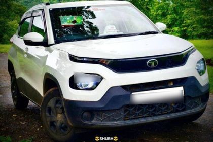 2024 Tata Punch Accomplished CNG