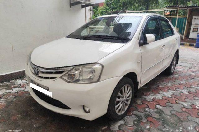 Second-hand 2011 Toyota Etios V for sale in Faridabad
