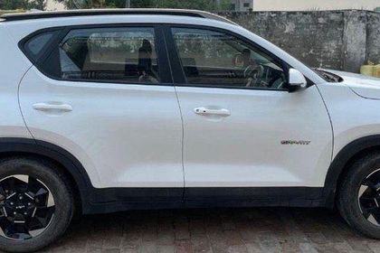 2025 Kia Sonet Gravity