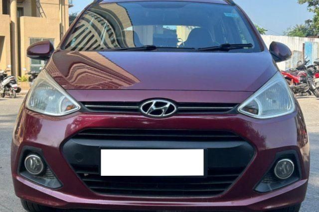 Second-hand 2014 Hyundai Grand i10 Sportz for sale in Mumbai