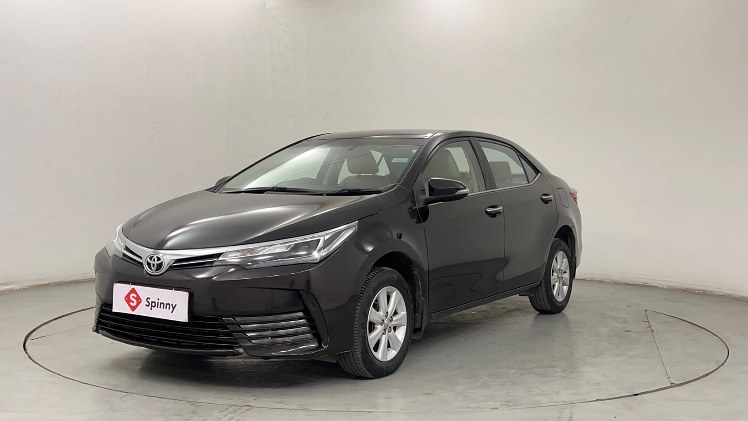 2018 Toyota Corolla Altis Discounted कार पुणे में ₹8.74 लाख में - CarDekho
