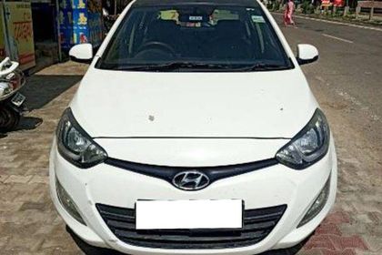 2014 Hyundai i20 स्पोर्टज़ 1.4 CRDi