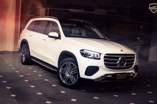 Mercedes-Benz GLS 450डी 4मैटिक Second-hand 2024 Mercedes-Benz GLS 450डी 4मैटिक for sale in New Delhi