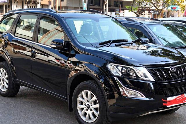 Second-hand 2016 Mahindra XUV500 AT W10 AWD for sale in Nagpur