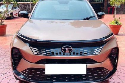 2025 Tata Curvv अकंप्लिश्ड एस