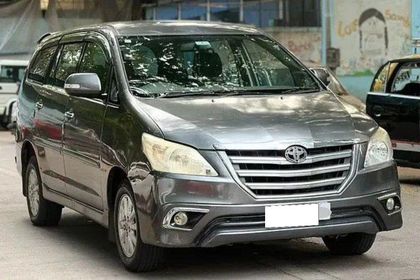 2013 Toyota Innova 2.5 VX (Diesel) 8 Seater