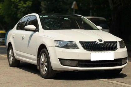 2016 Skoda Octavia स्टाइल प्लस 2.0 TDI AT