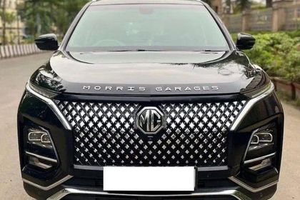 2023 MG Hector Plus Sharp CVT