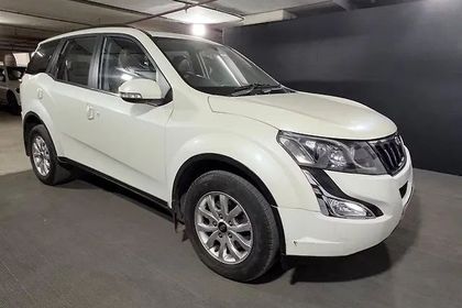 2017 Mahindra XUV500 W10 2WD