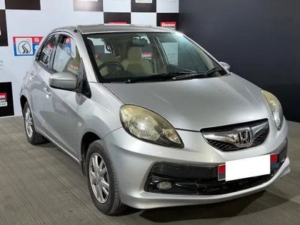 2014 होंडा ब्रियो VX AT