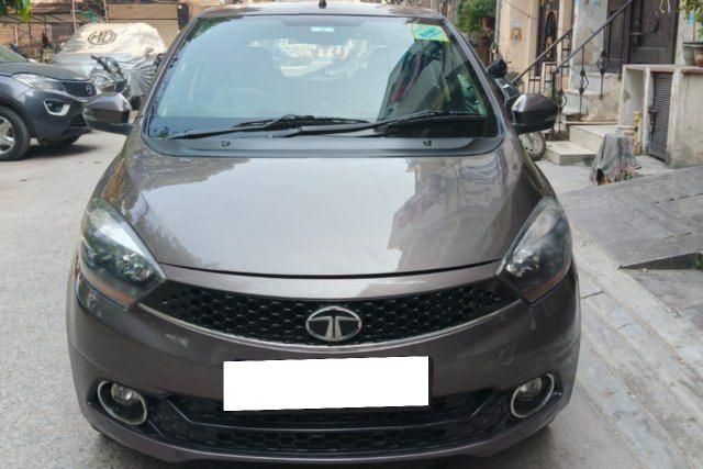 Tata Tiago 1.2 Revotron XZ Plus Second-hand 2019 Tata Tiago 1.2 Revotron XZ Plus for sale in New Delhi