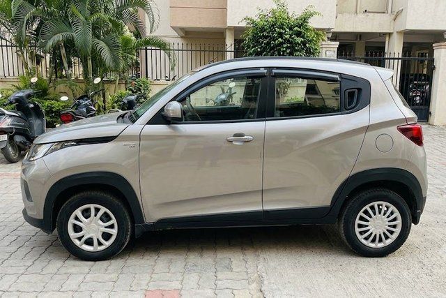 Mahindra KUV 100 mFALCON G80 K4 Plus Second-hand 2017 Mahindra KUV 100 mFALCON G80 K4 Plus for sale in New Delhi