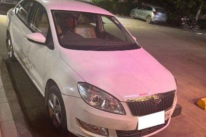 2016 Skoda Rapid 1.6 MPI AT Elegance