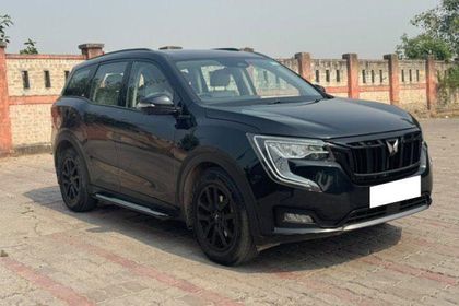 2024 Mahindra XUV700 AX7L 7Str AT