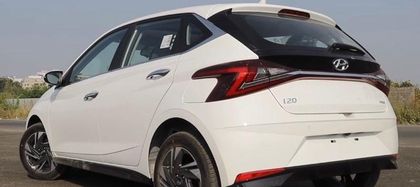 2026 Hyundai i20 Sportz IVT