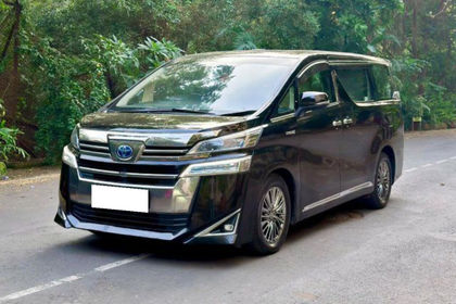 2022 Toyota Vellfire Executive Lounge BSVI