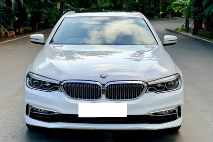 2018 BMW 5 Series 520d लक्ज़री Line